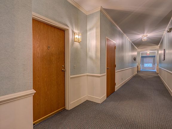 4th image of 4641 Heather Dr SW Unit 105