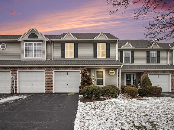 2nd image of 6437 Terrace Ct