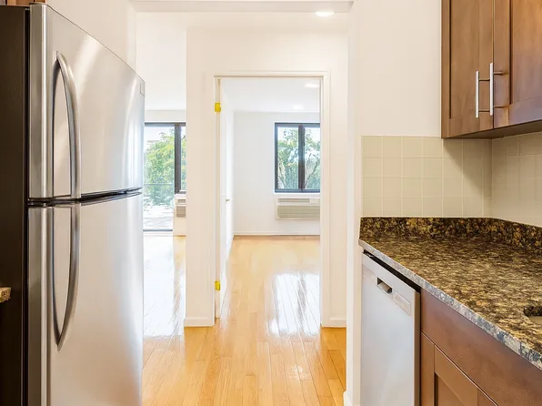 60-70 Woodhaven Boulevard image 4 of 13