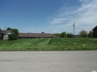 1203 NW 5th Ave, Galva, IL 61434