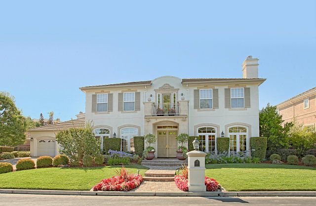 1st image of 5636 Algonquin Way