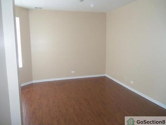 5th image of 4622 S Calumet Ave #3