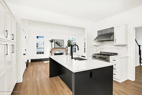 23 Lincoln Ave Photo 1