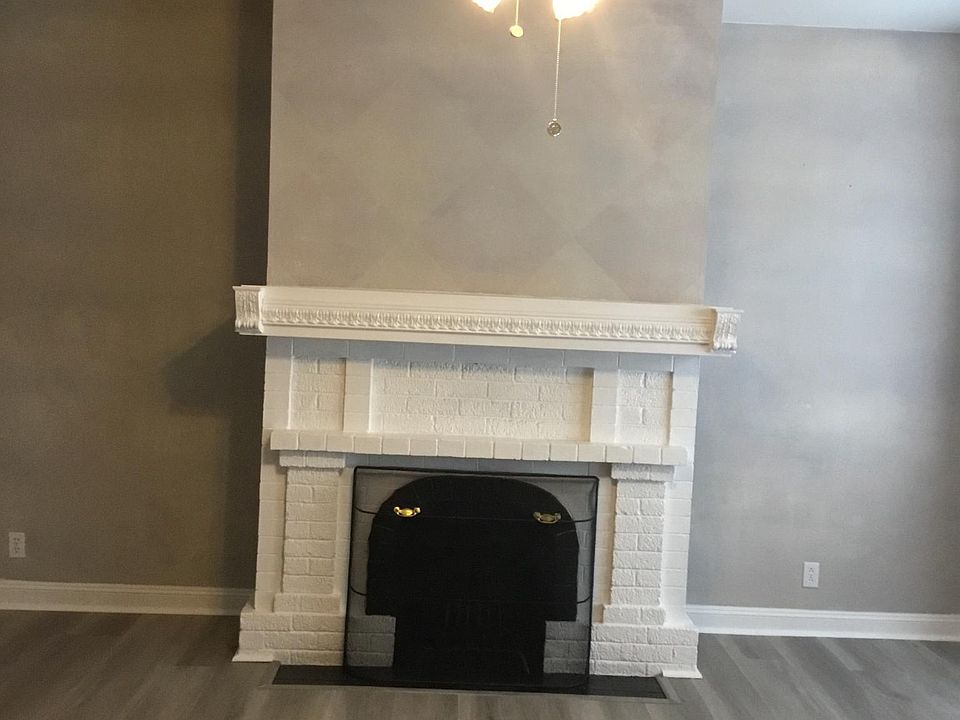 1st image of 378 31st Ave