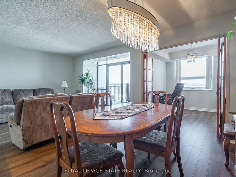 500 Green Rd #1218 — Photo 12