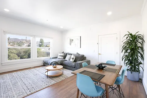 Floor plan 303