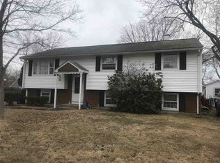 4 Aston St, Nashua, NH 03063