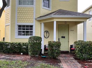 1908 SE Grand Dr, Port Saint Lucie, FL 34952