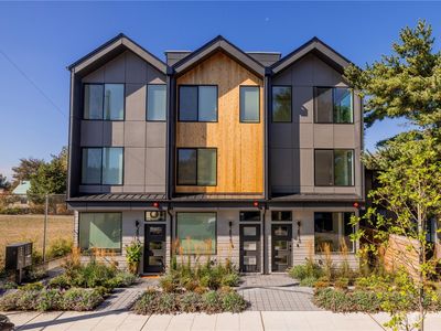2613 44th Avenue SW, Seattle, WA, 98116