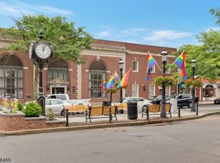 55 Main St APT 3, Madison, NJ 07940