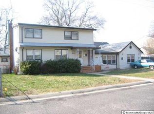 12 Harbor Way, Middletown, NJ 07748