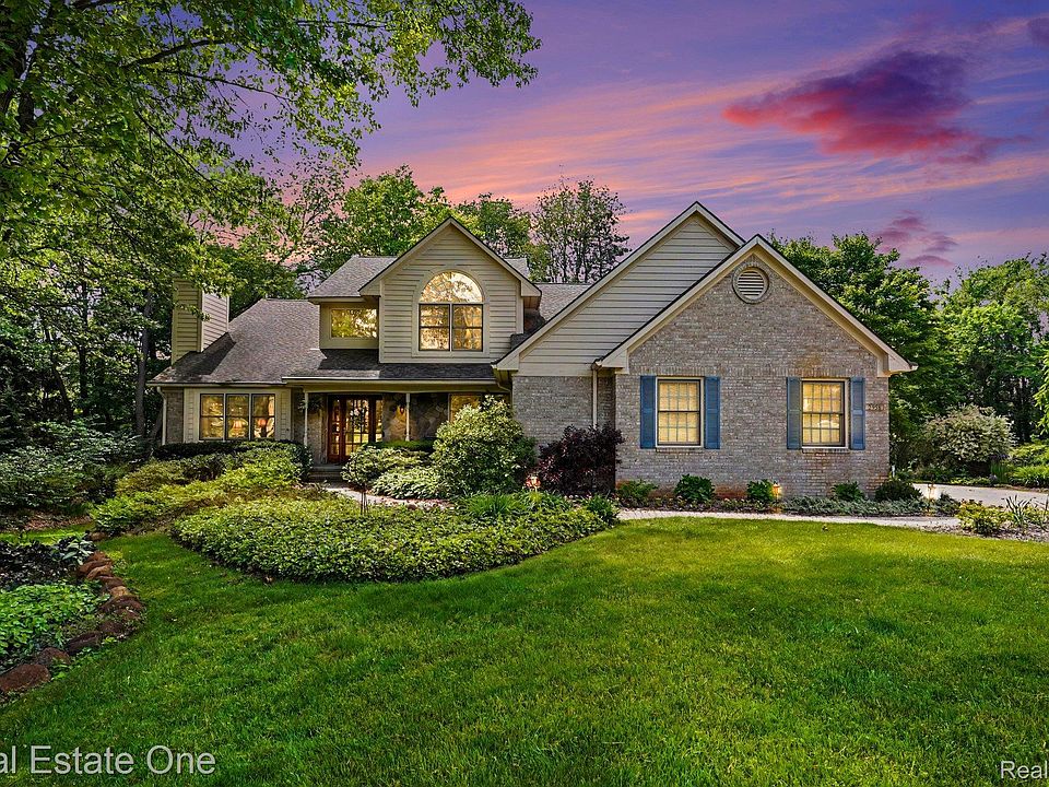 1st image of 2958 Pine Needle Dr