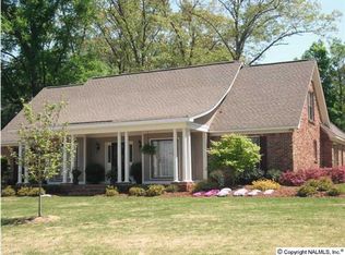 1024 Way Thru The Woods SW, Decatur, AL 35603