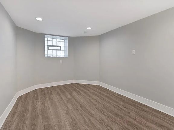 4th image of 6618 S Maryland Ave #G