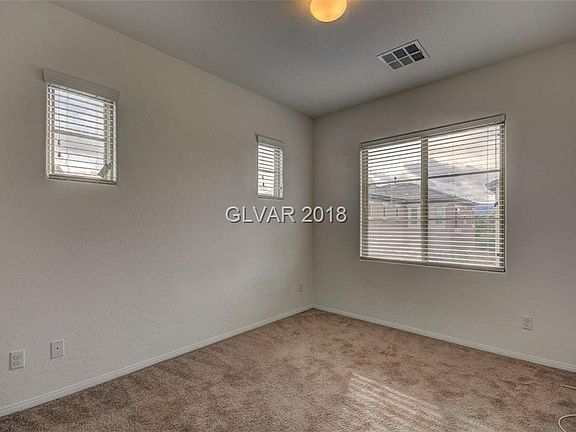 5th image of 748 Forest Peak St