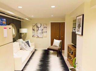 1935 38th St NW, Washington, DC 20007