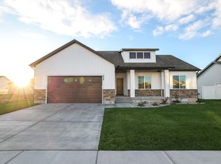 Madison (Unfinished Basement) Plan, Crow Creek, Idaho Falls, ID 83401
