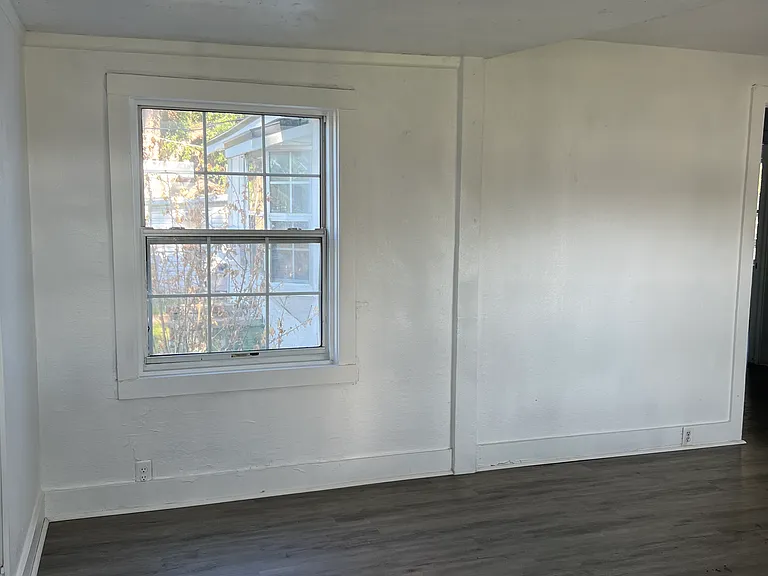 602 Monroe St — Photo 7