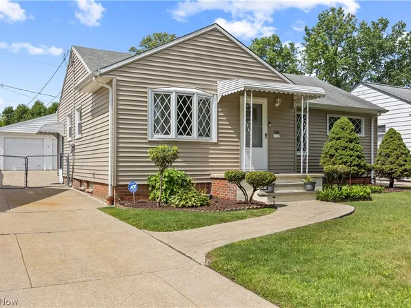 5924 Monica Ln, Garfield Heights, OH 44125