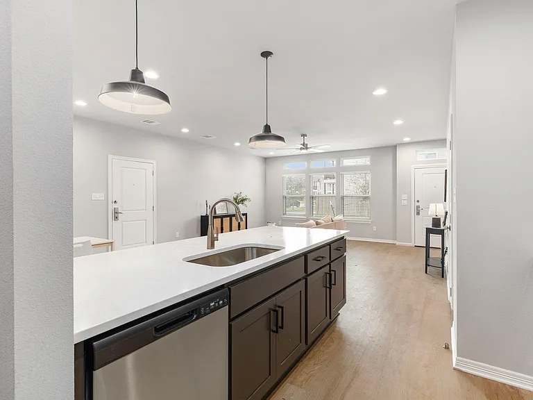 Turner Residence — Photo 10