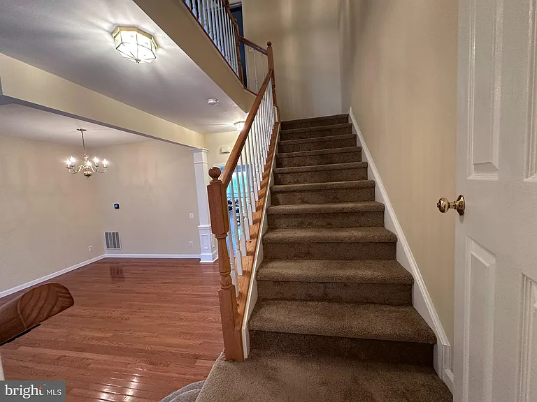 6391 Hawk View Ln — Photo 38
