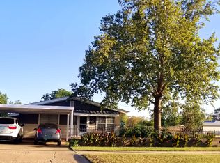 2023 W 19th St, Plainview, TX 79072