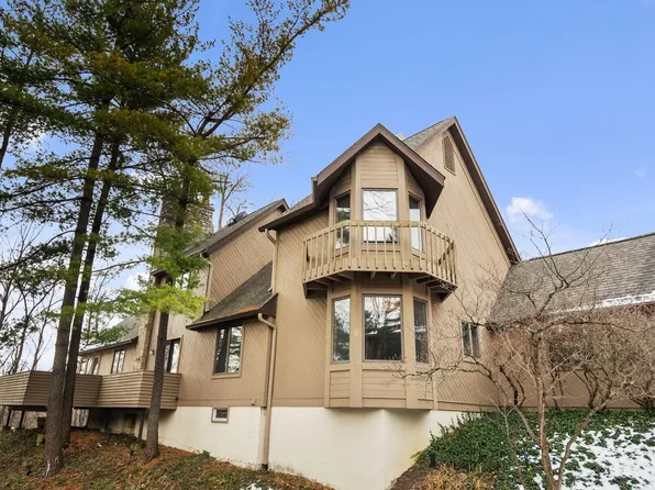 110 Whieldon Ln, Worthington, OH 43085