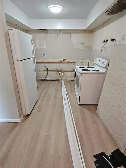 2407 Idlewild St — Photo 2