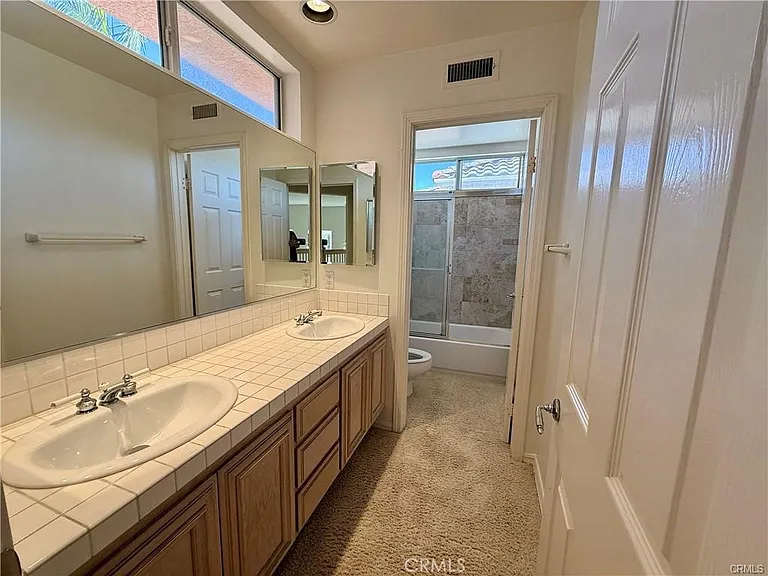 27461 Glenwood Dr — Photo 18