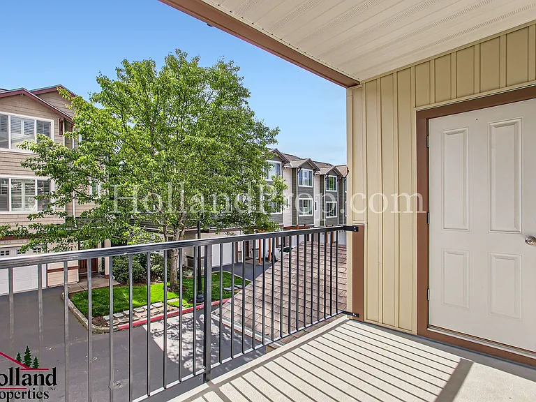 11845 NW Stone Mountain Ln #303 — Photo 11