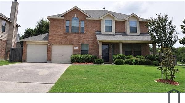 1st image of 2879 Grandview Dr