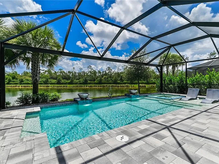 7763 Winding Cypress Dr — Photo 34