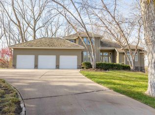 789 W Sawgrass Trl, Dakota Dunes, SD 57049