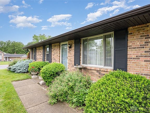 5th image of 2409 King Richard Pkwy