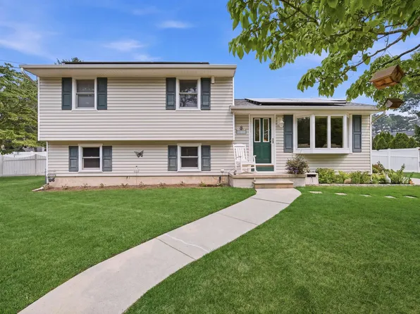 490 S Holly Ave, Absecon, NJ 08205