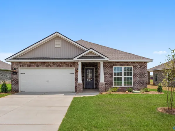 112 Saylor Rose Dr, New Market, AL 35761