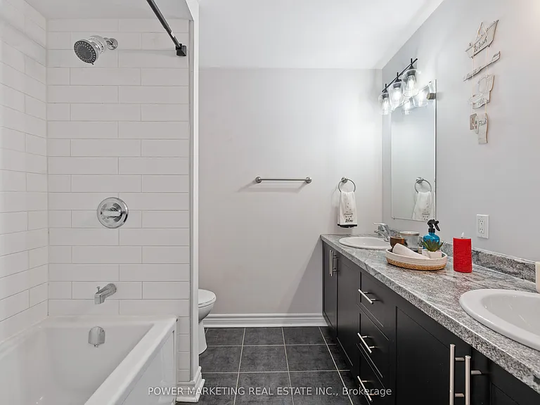 2240 Tenth Line Rd #8 — Photo 16