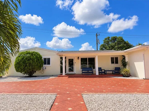 4300 NW 183rd St, Miami Gardens, FL 33055
