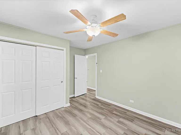 254 Hickory Dr — Photo 8
