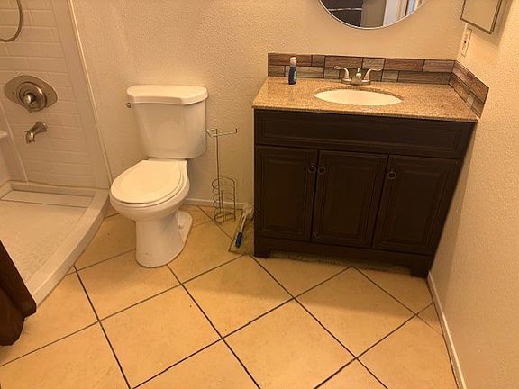 4th image of 5167 Caliente St Unit 141