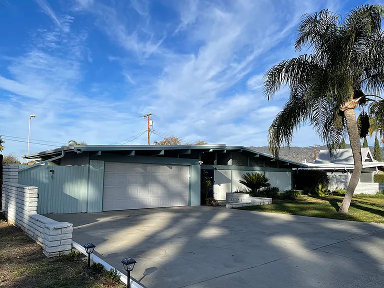 349 S Lone Hill Ave — Photo 31