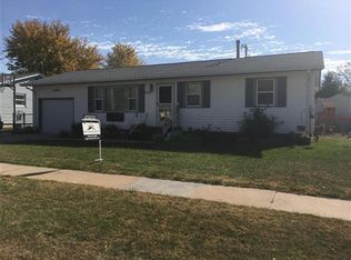 2709 W 8th St, Hastings, NE 68901
