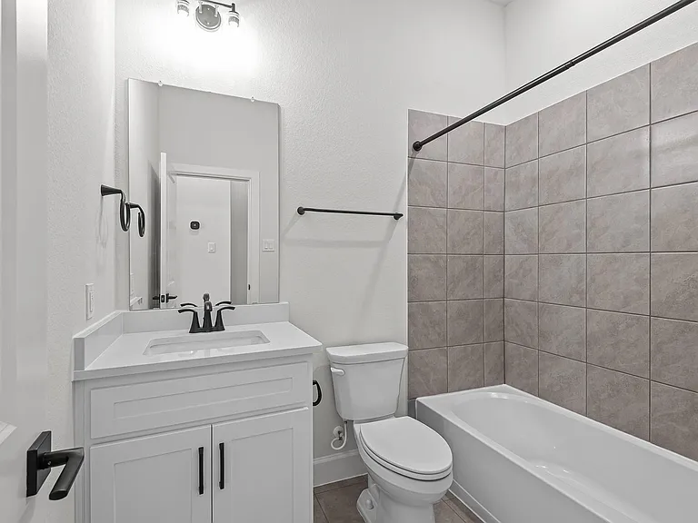 119 Amaranth Way — Photo 8