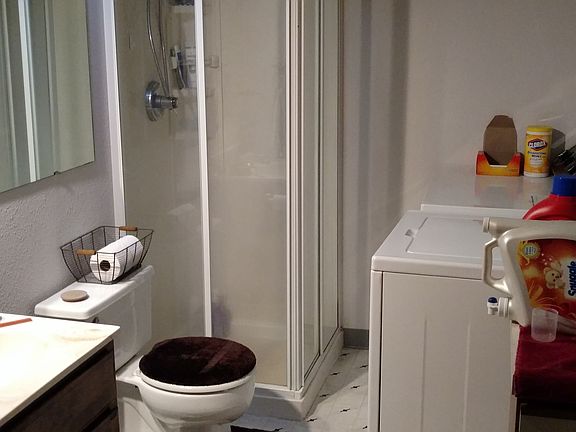 5th image of 1951 28th Ave Unit 7