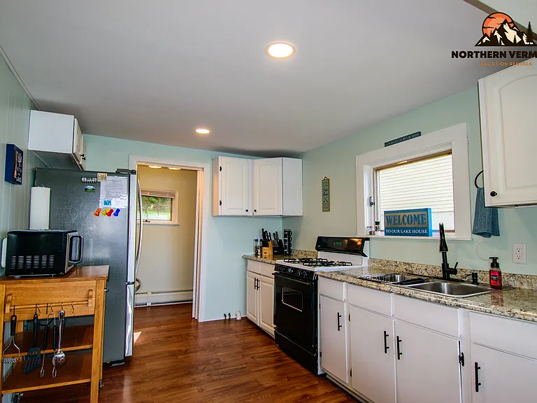 510 Farrant St — Photo 35