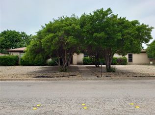 2234 Robertson Dr, Abilene, TX 79606