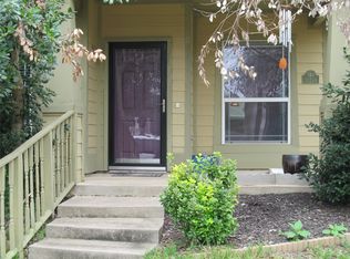 10248 Franklin Dr, Aubrey, TX 76227