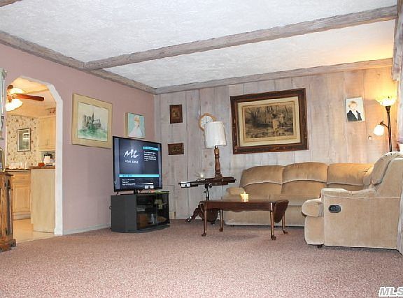 2nd image of 84 Twin River Dr