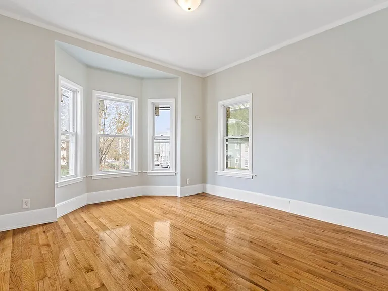 79 Derby St #1 — Photo 6