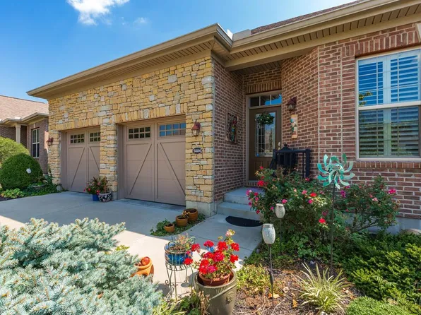 5884 Falling Brook Dr, Mason, OH 45040